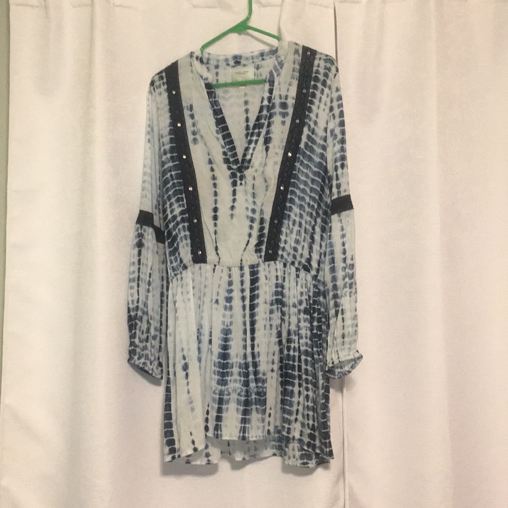 Romeo + Juliet beach cover up